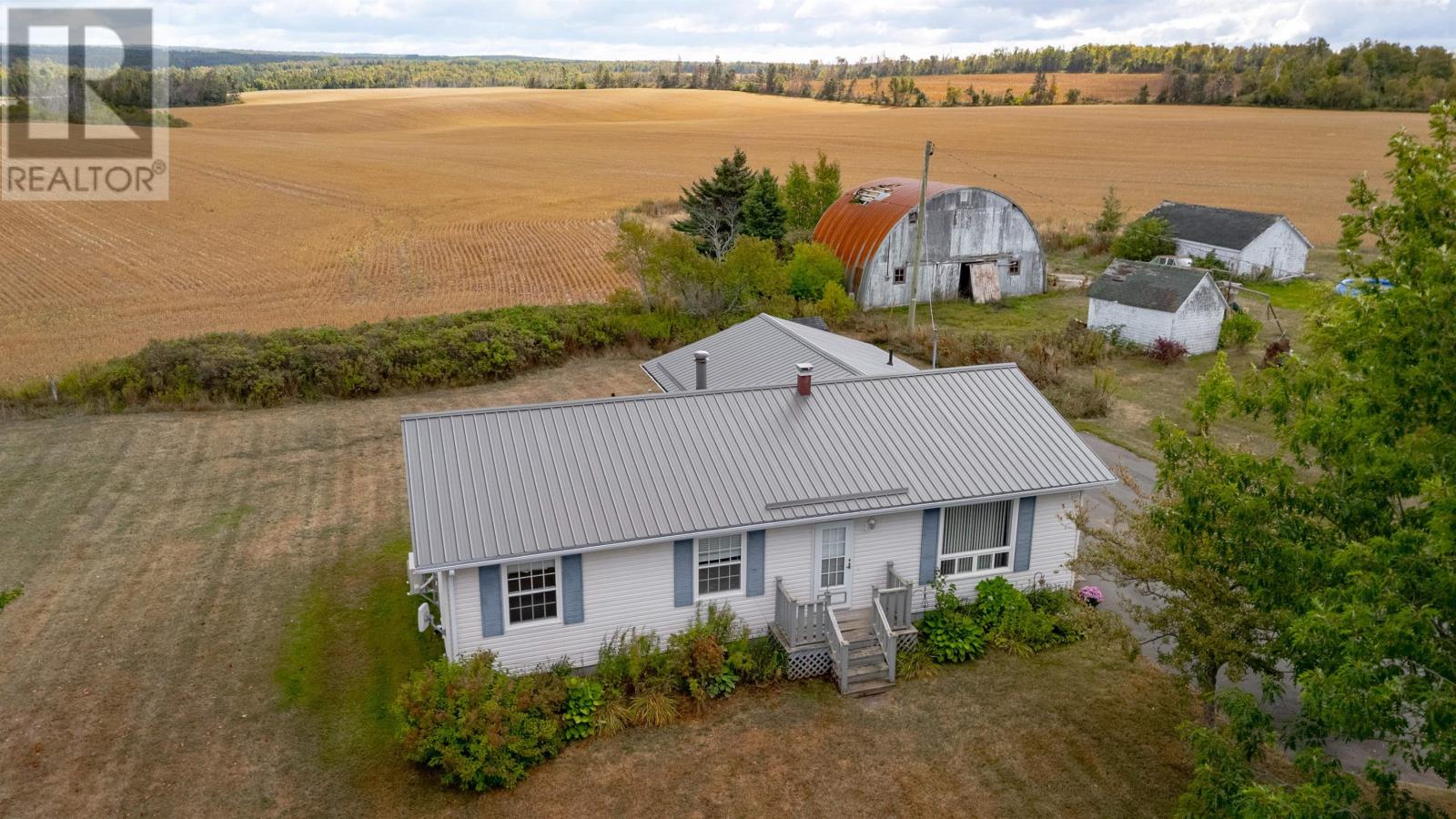 3592 Trans Canada Hwy, South Pinette, Prince Edward Island  C0A 1R0 - Photo 11 - 202523323