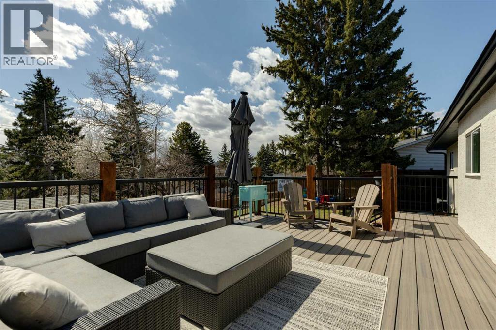 4211 Dalhart Road Nw, Calgary, Alberta  T3A 1B6 - Photo 32 - A2306165