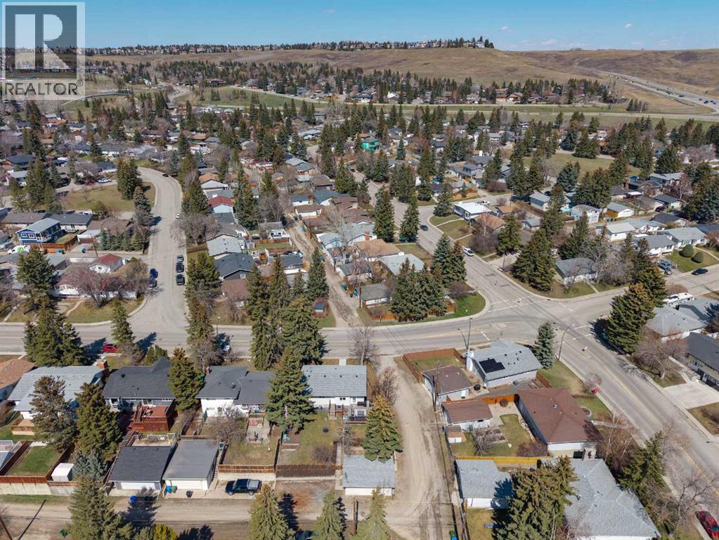 4211 Dalhart Road Nw, Calgary, Alberta  T3A 1B6 - Photo 38 - A2306165
