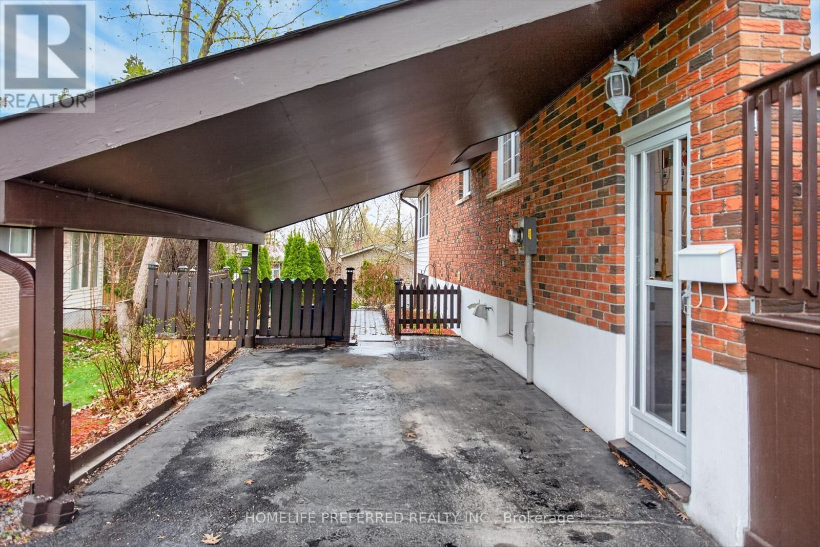 893 Cumberland Avenue, Peterborough, Ontario  K9H 7B3 - Photo 2 - X13067528