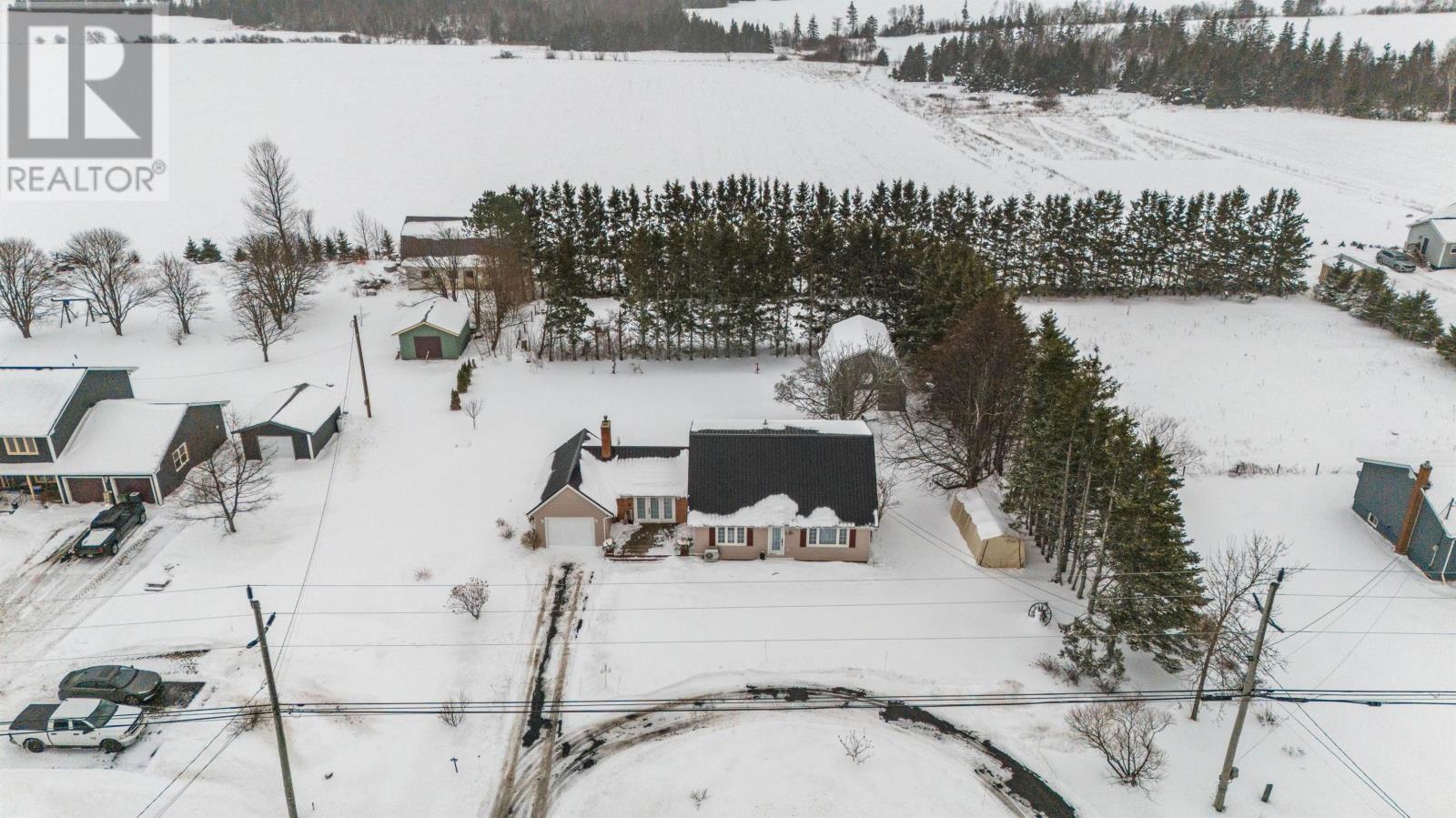 467 Route 2, Souris West, Prince Edward Island  C0A 2B0 - Photo 33 - 202602700