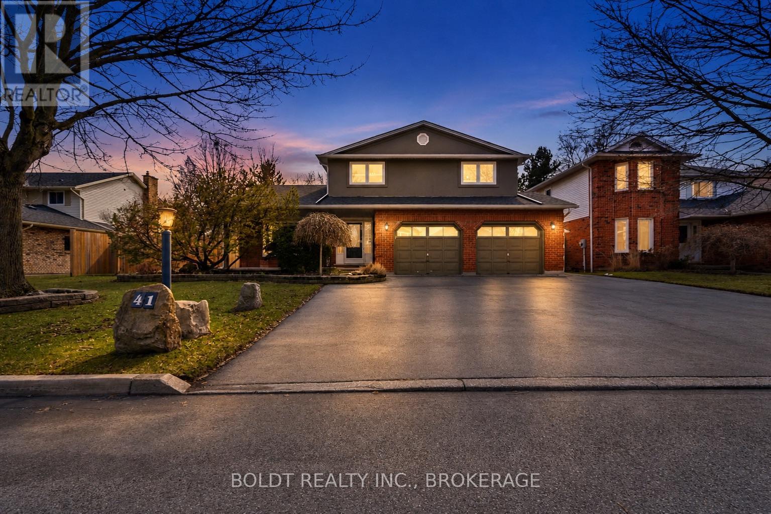 41 FARMINGTON DRIVE, St. Catharines, Ontario