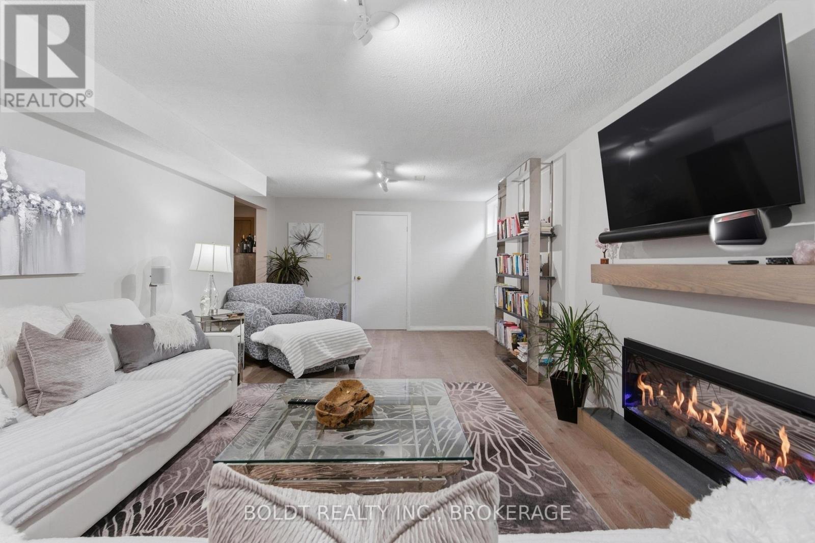 41 Farmington Drive, St. Catharines, Ontario  L2S 3G1 - Photo 36 - X12886830