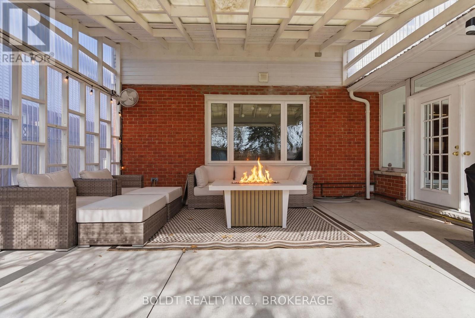 41 Farmington Drive, St. Catharines, Ontario  L2S 3G1 - Photo 43 - X12886830