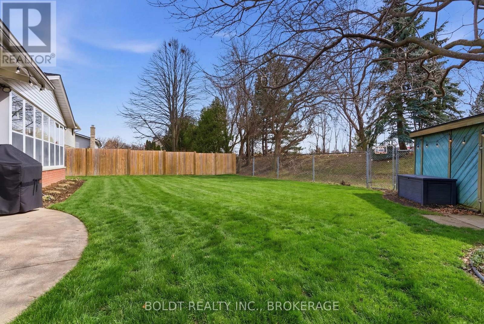 41 Farmington Drive, St. Catharines, Ontario  L2S 3G1 - Photo 46 - X12886830