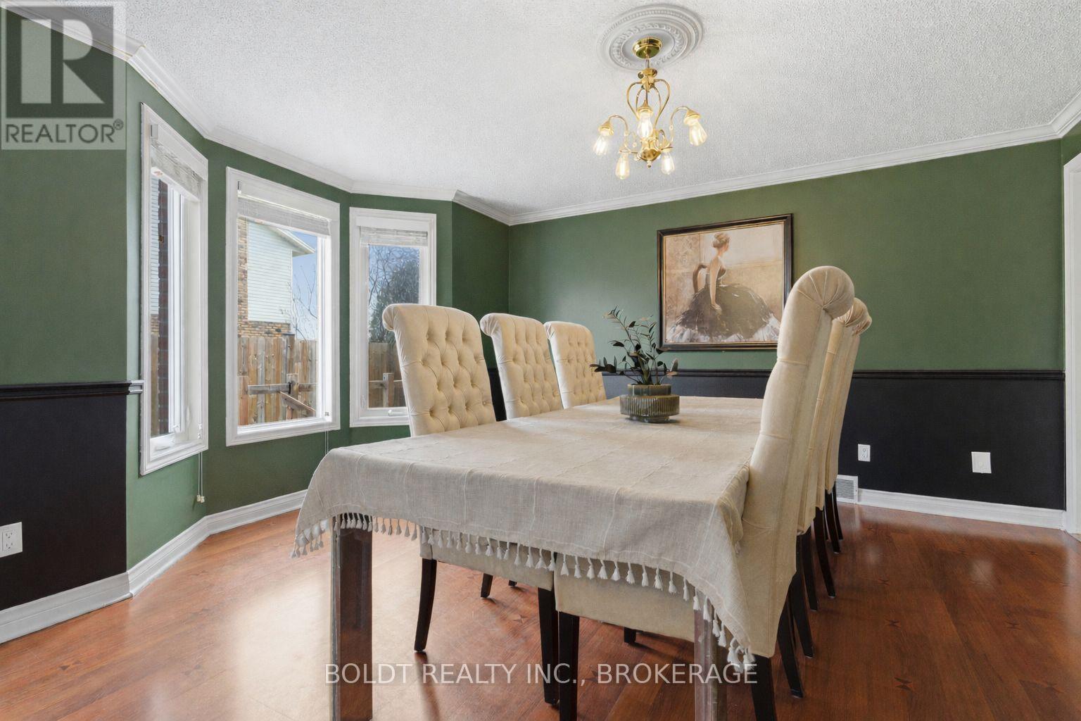 41 Farmington Drive, St. Catharines, Ontario  L2S 3G1 - Photo 9 - X12886830