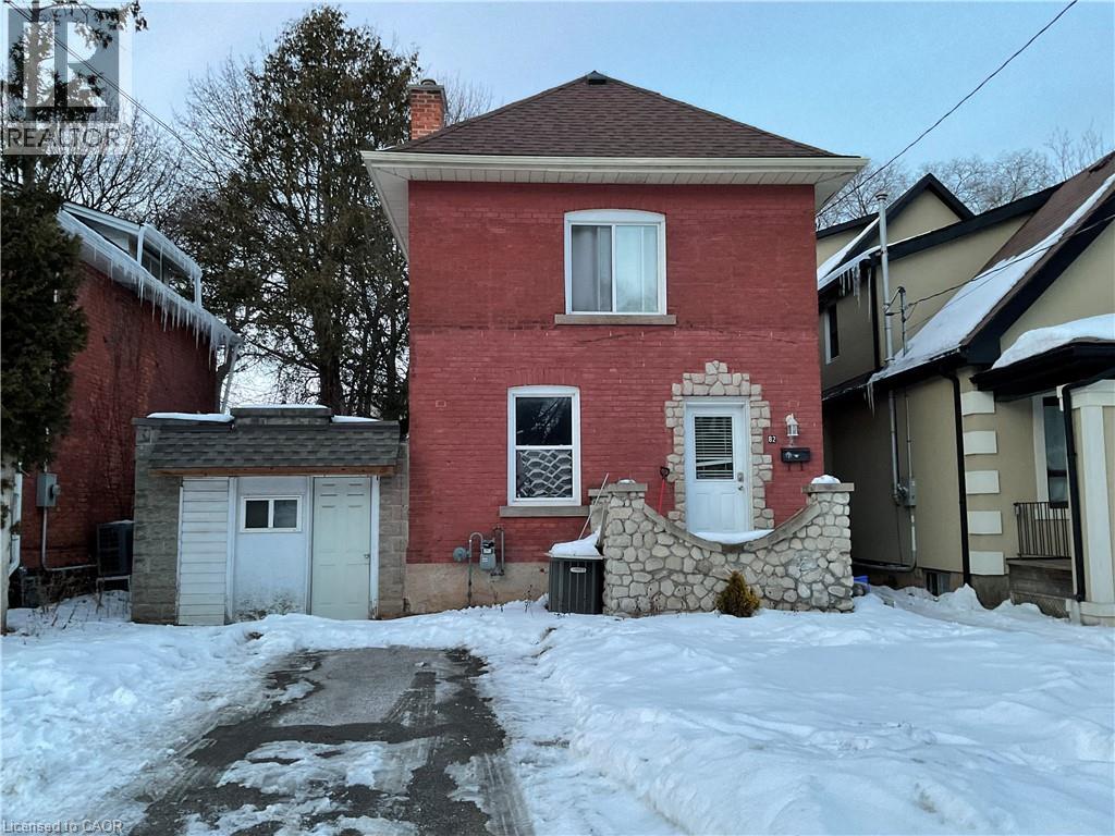 82 SUSSEX Street, Hamilton, Ontario