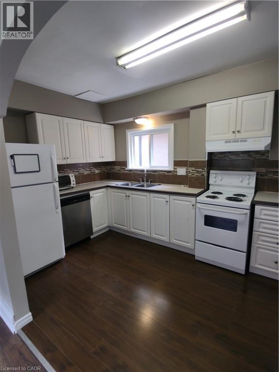 82 Sussex Street, Hamilton, Ontario  L8S 2E3 - Photo 3 - 40804940