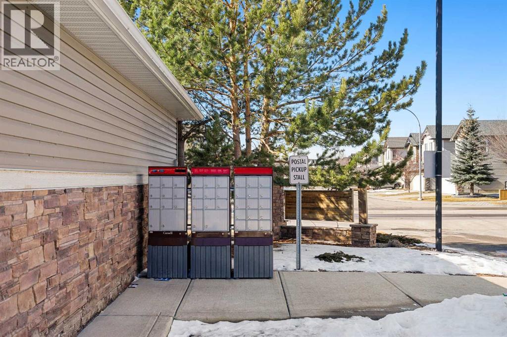 203, 102 Cranberry Park SE, Calgary, Alberta  T3M 1R2 - Photo 5 - A2291642