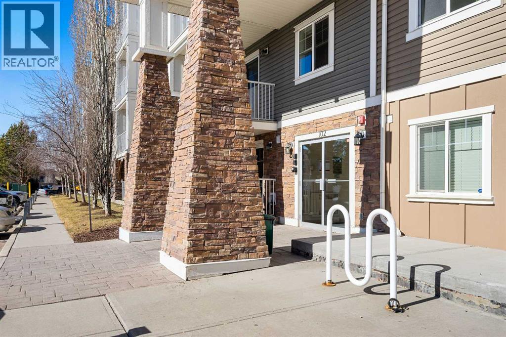 203, 102 Cranberry Park SE, Calgary, Alberta  T3M 1R2 - Photo 4 - A2291642