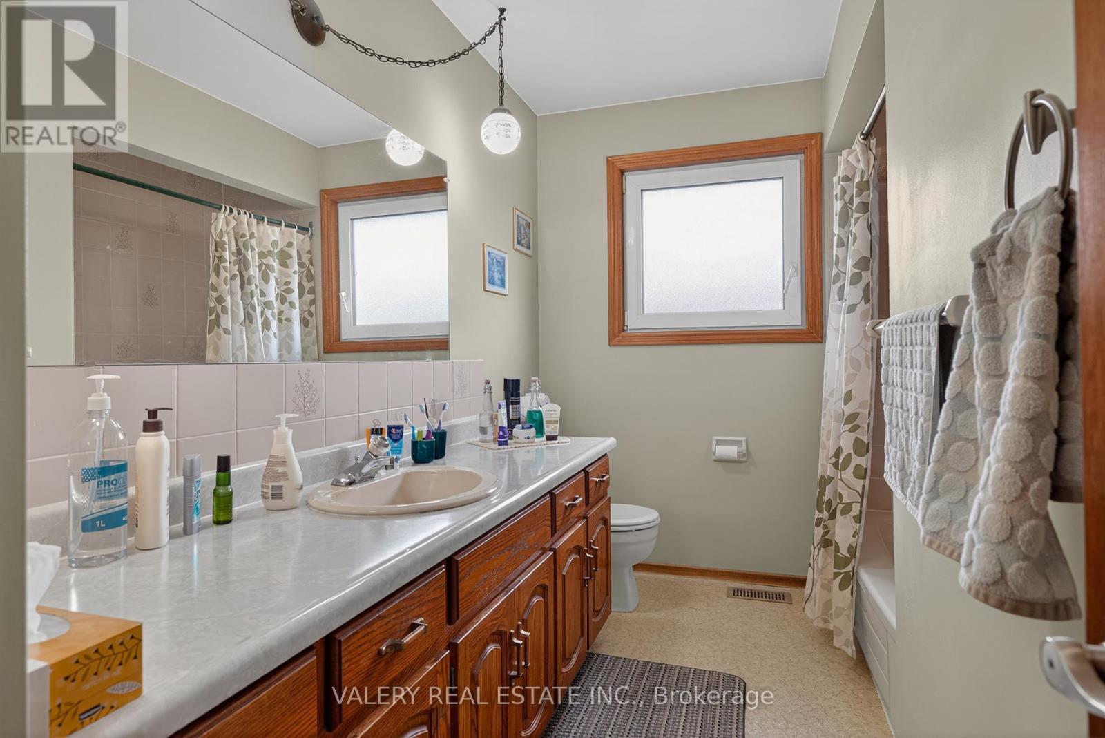 2063 Old Mill Road, Kitchener, Ontario  N2P 1E4 - Photo 13 - X13076772