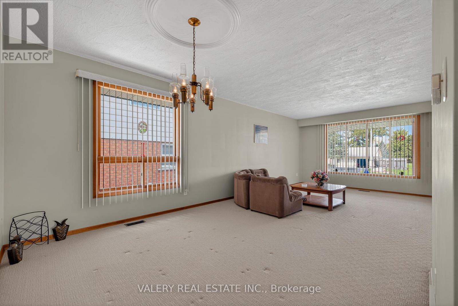 2063 Old Mill Road, Kitchener, Ontario  N2P 1E4 - Photo 5 - X13076772
