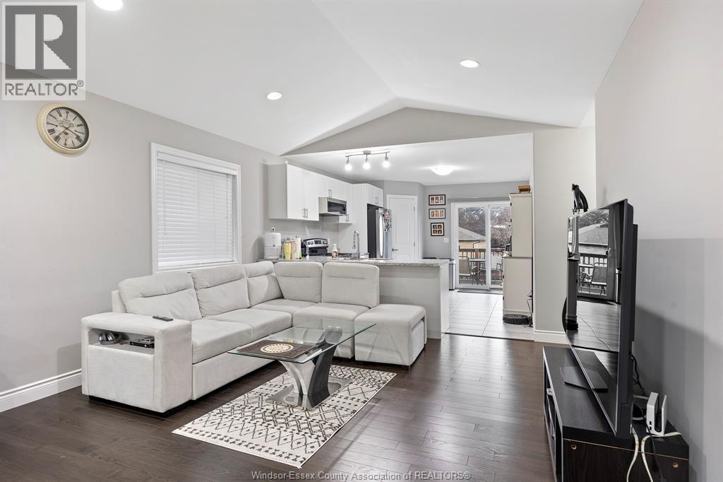 1280 Eastlawn, Windsor, Ontario  N8S 3J1 - Photo 4 - 26009912