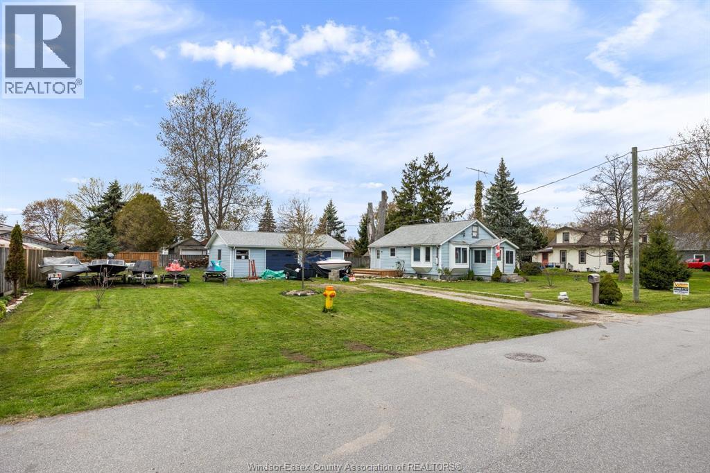 855 Erie Avenue West, Kingsville, Ontario  N9Y 3C9 - Photo 2 - 26009824