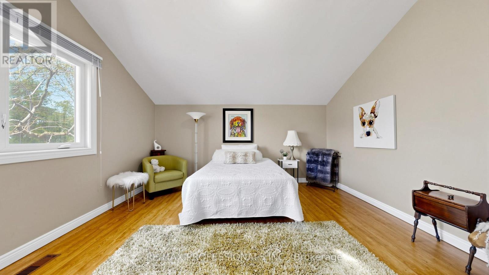 6 Hedges Boulevard, Toronto, Ontario  M9B 3C2 - Photo 21 - W13061666