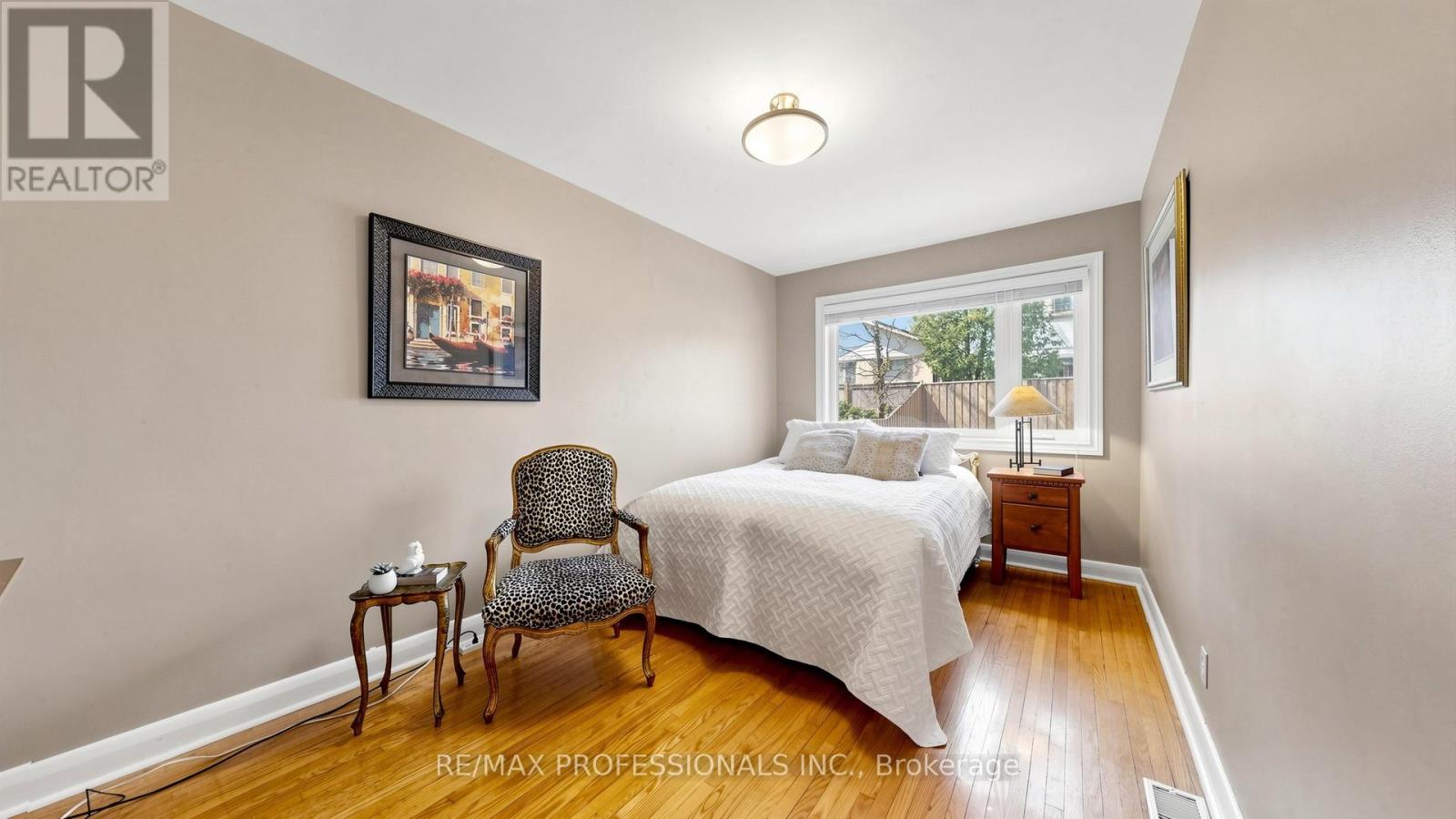 6 Hedges Boulevard, Toronto, Ontario  M9B 3C2 - Photo 14 - W13061666