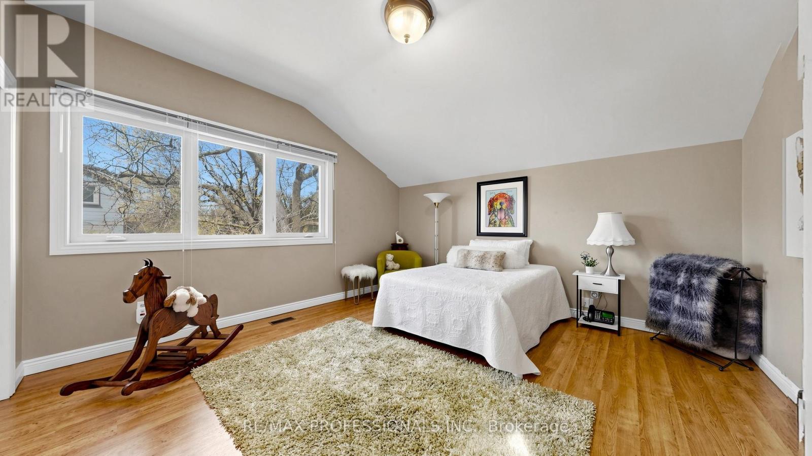 6 Hedges Boulevard, Toronto, Ontario  M9B 3C2 - Photo 20 - W13061666