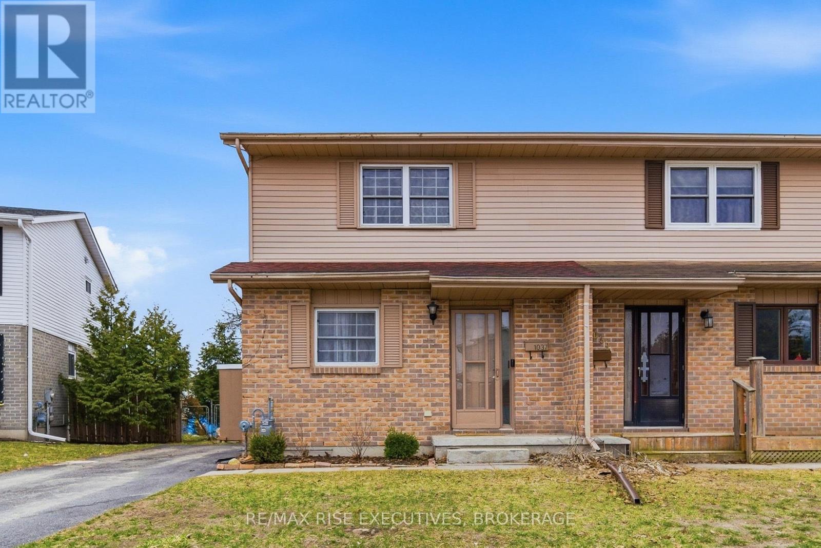 1037 Hickorywood Crescent, Kingston, Ontario  K7P 2E5 - Photo 1 - X13076952
