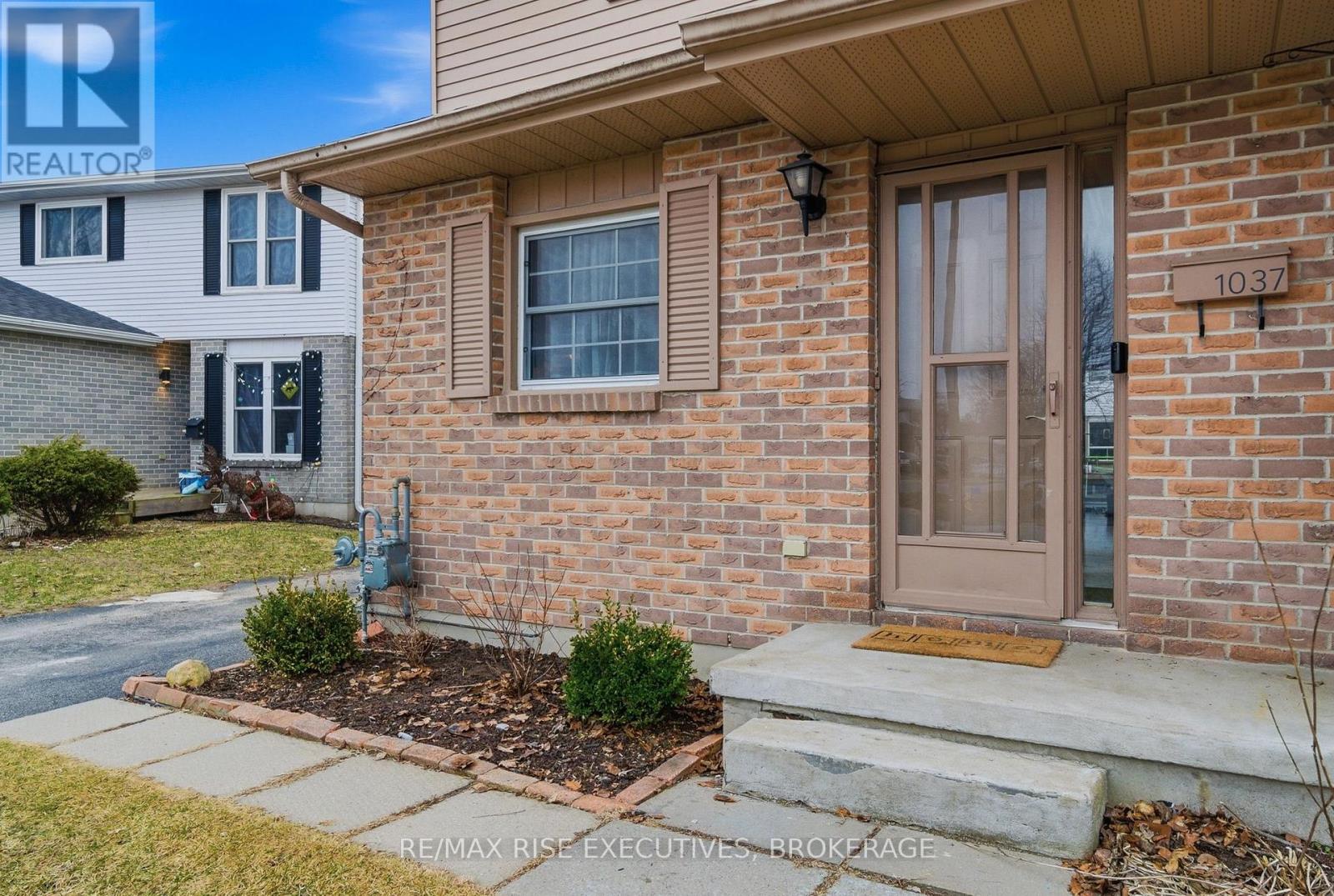 1037 Hickorywood Crescent, Kingston, Ontario  K7P 2E5 - Photo 5 - X13076952