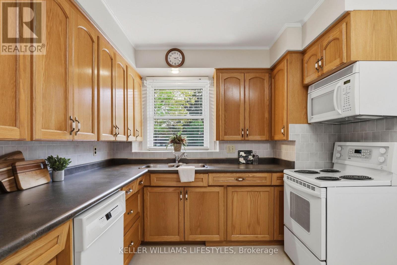 543 Elmdale Avenue, London North, Ontario  N5X 1H5 - Photo 13 - X13076852