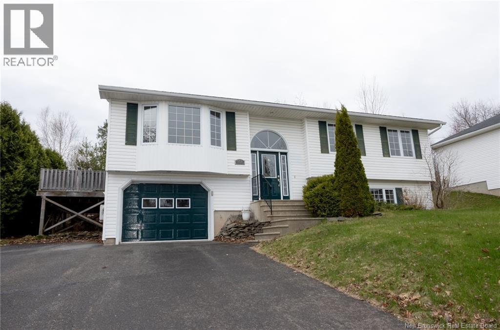 <h3>$599,000</h3><p>372 Kimble Drive, Fredericton, New Brunswick</p>
