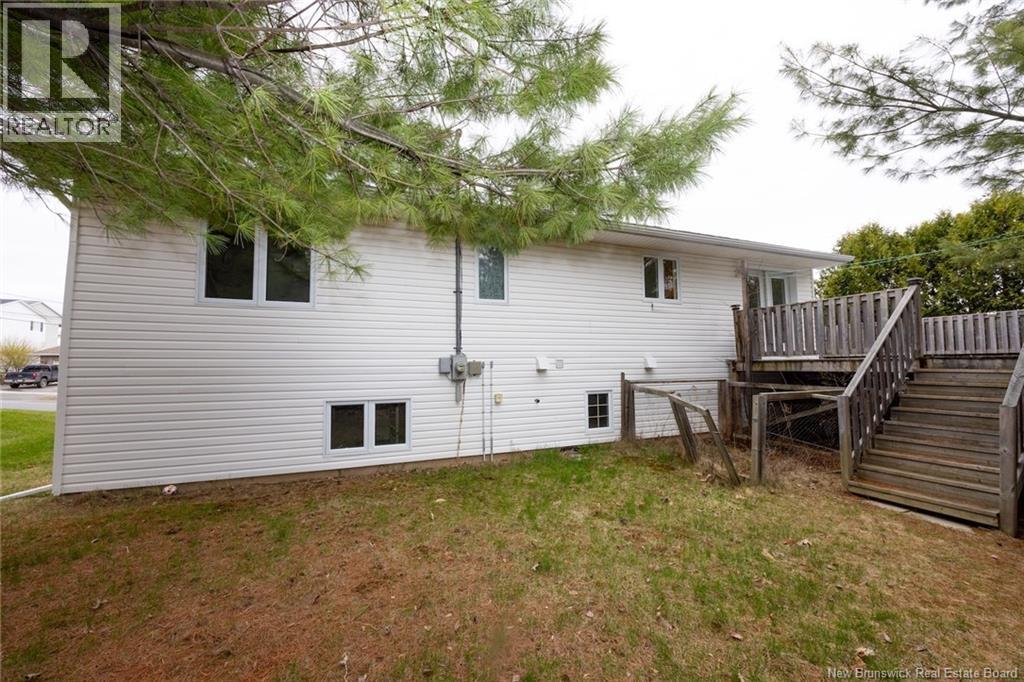372 Kimble Drive, Fredericton, New Brunswick  E3B 6Y5 - Photo 27 - NB138570