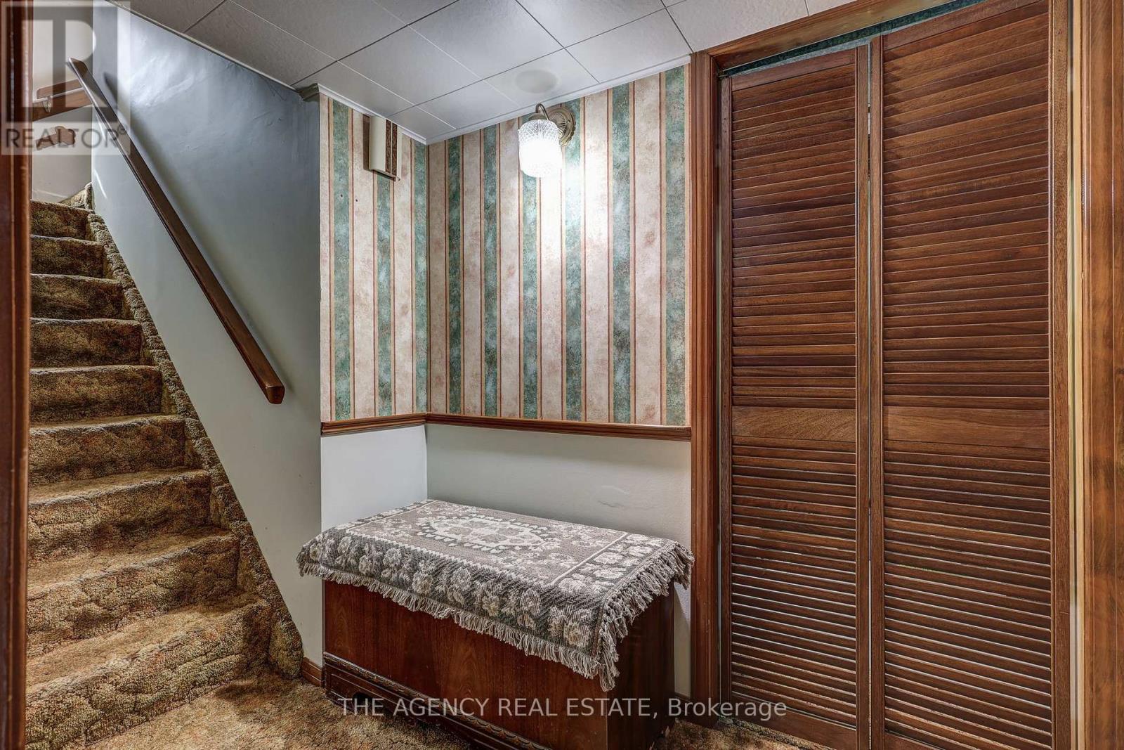 57 Laurentian Drive S, London East, Ontario  N5W 1N8 - Photo 36 - X13076874