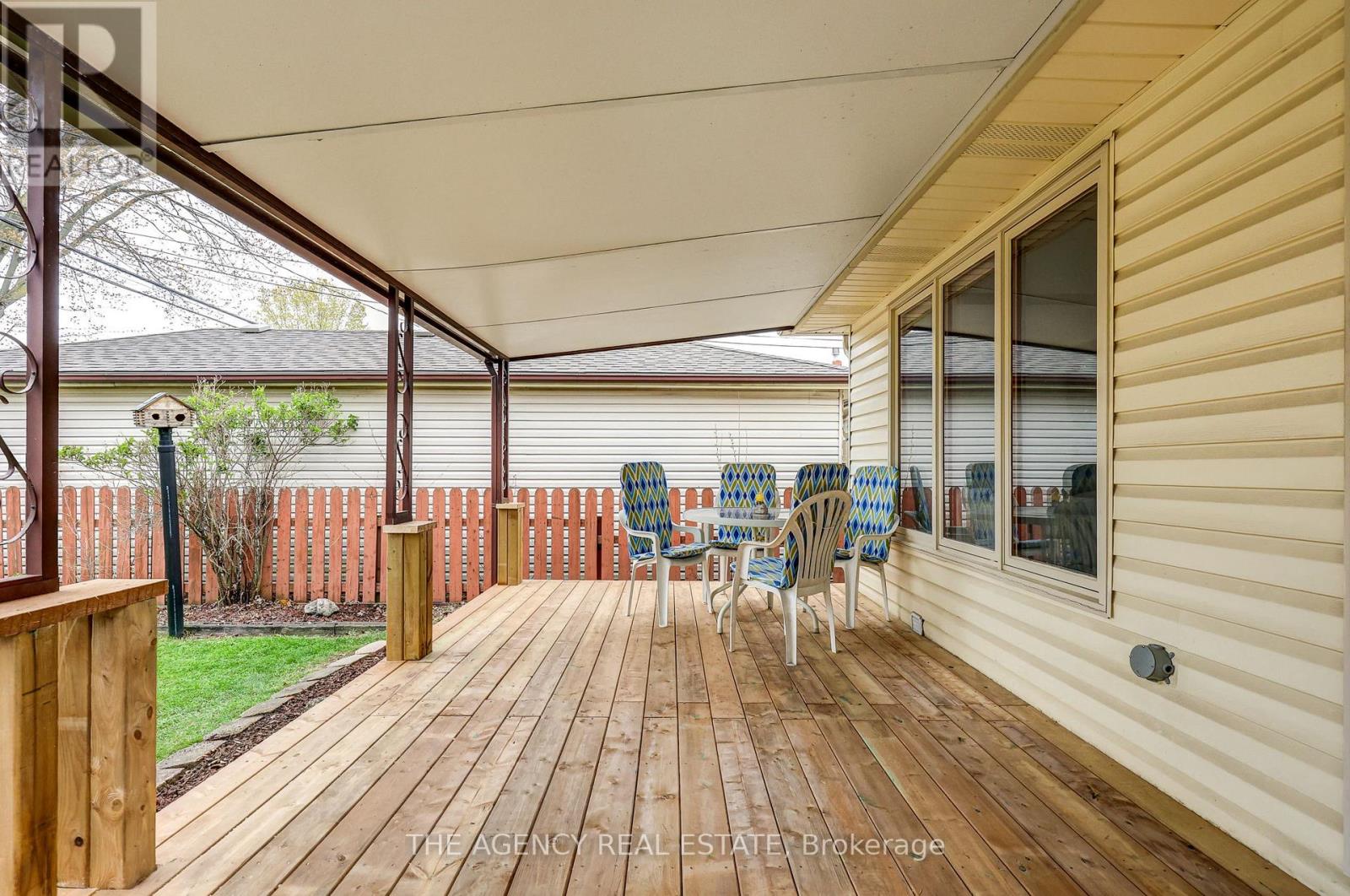 57 Laurentian Drive S, London East, Ontario  N5W 1N8 - Photo 42 - X13076874