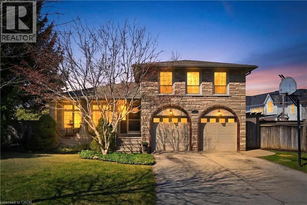 248 APPLEVALE Court, Burlington, Ontario