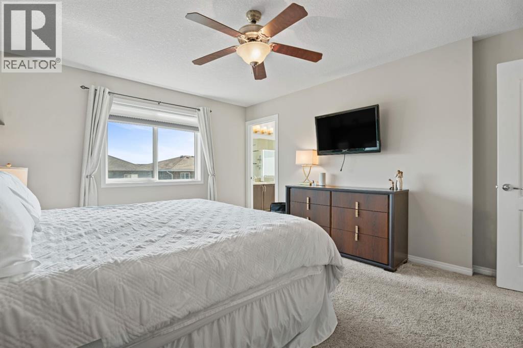 49 Kingsbridge Place SE, Airdrie, Alberta  T4A 0S4 - Photo 32 - A2306479