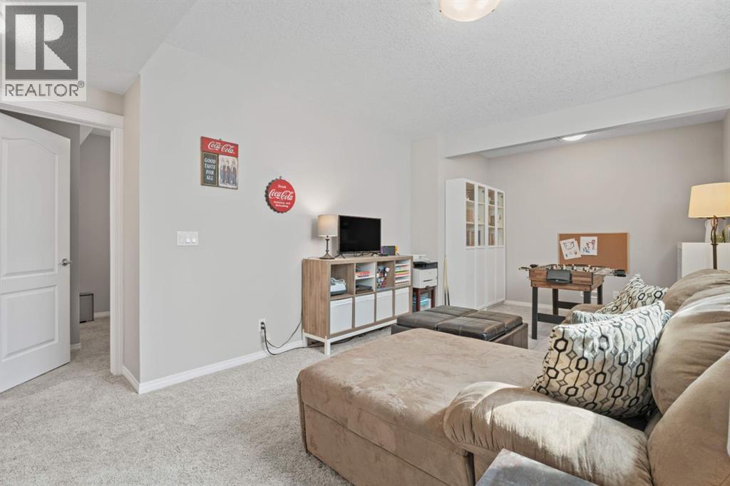 49 Kingsbridge Place SE, Airdrie, Alberta  T4A 0S4 - Photo 43 - A2306479