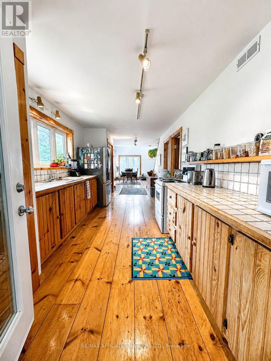 18863 Kenyon Con Rd 8 Road, North Glengarry, Ontario  K0C 1T0 - Photo 18 - X13075510