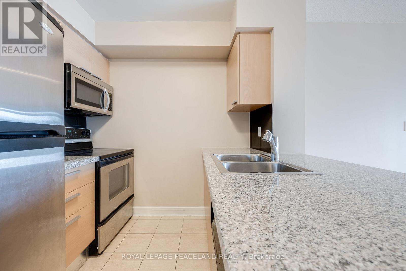 1010 - 16 Harrison Garden Boulevard, Toronto, Ontario  M2N 7J6 - Photo 4 - C13076872