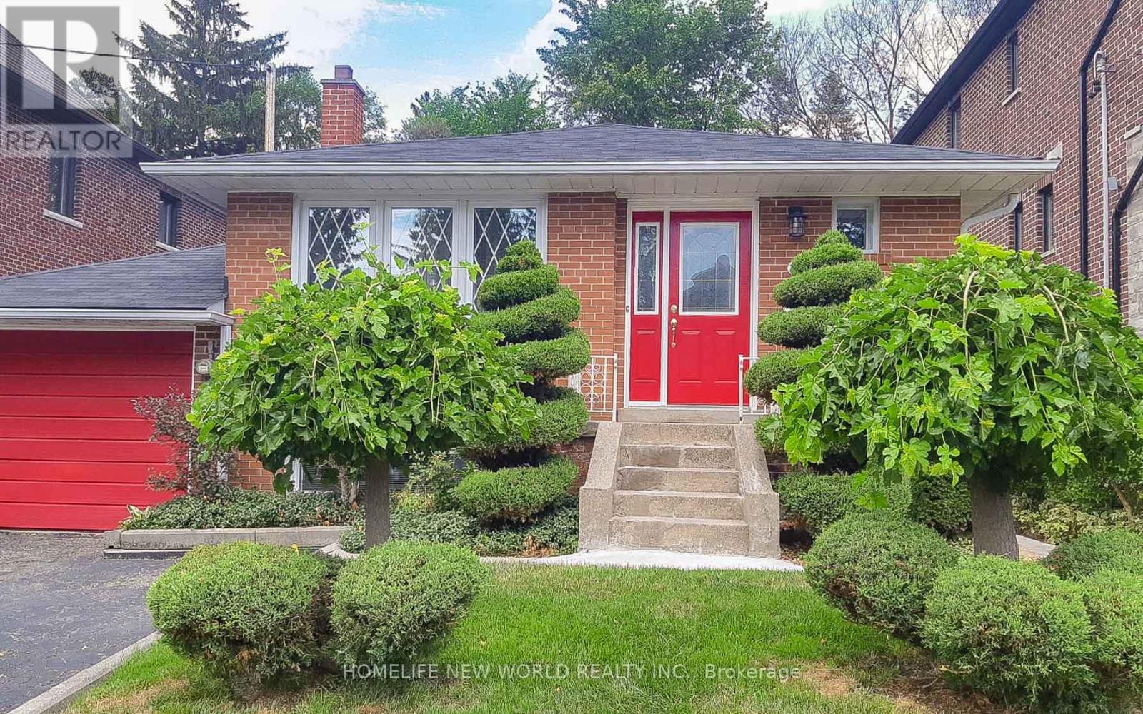 LOWER - 198 BURNETT AVENUE, Toronto, Ontario