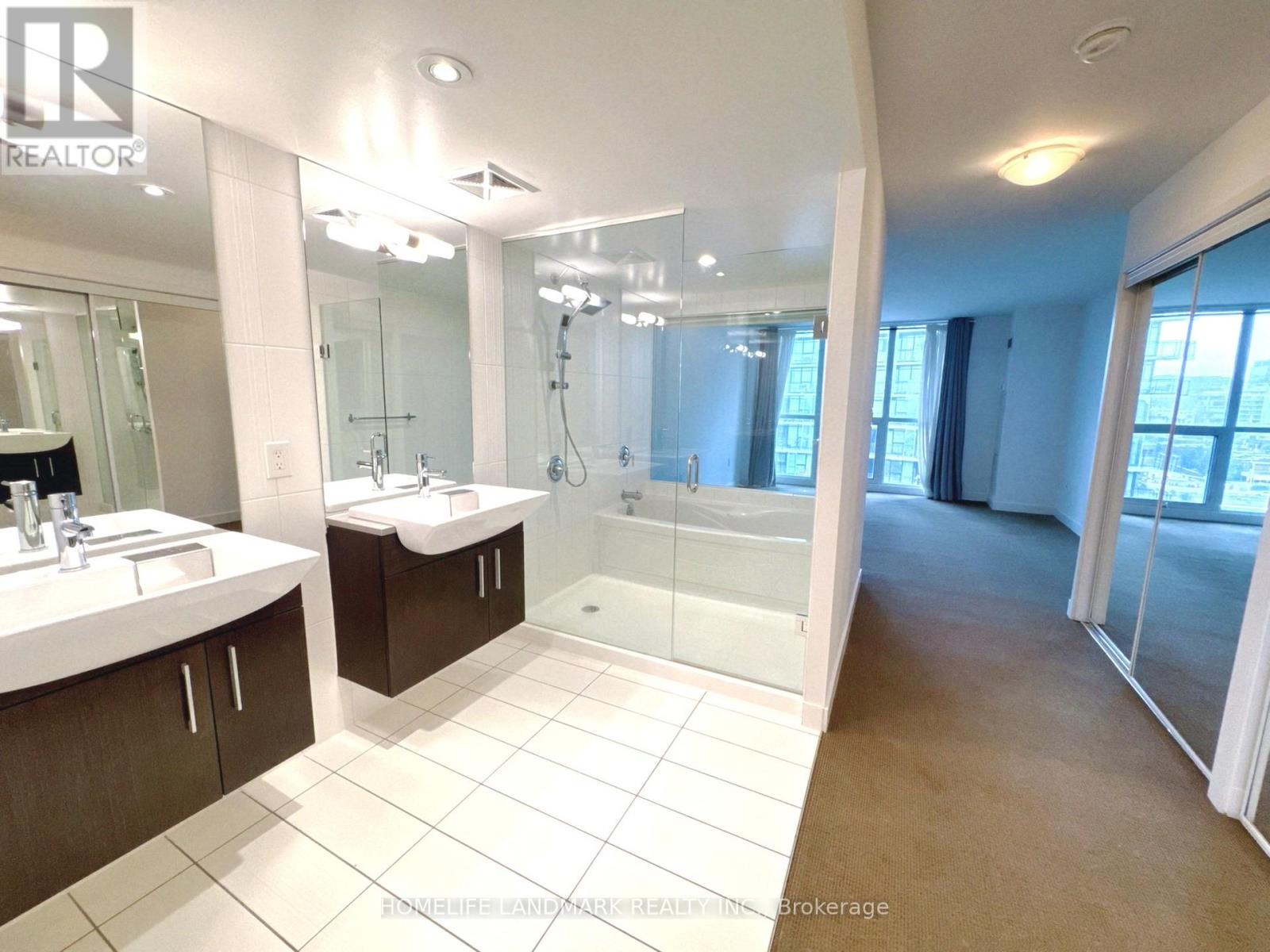 833 - 8 Telegram Mews, Toronto, Ontario  M5V 3Z5 - Photo 24 - C13076916