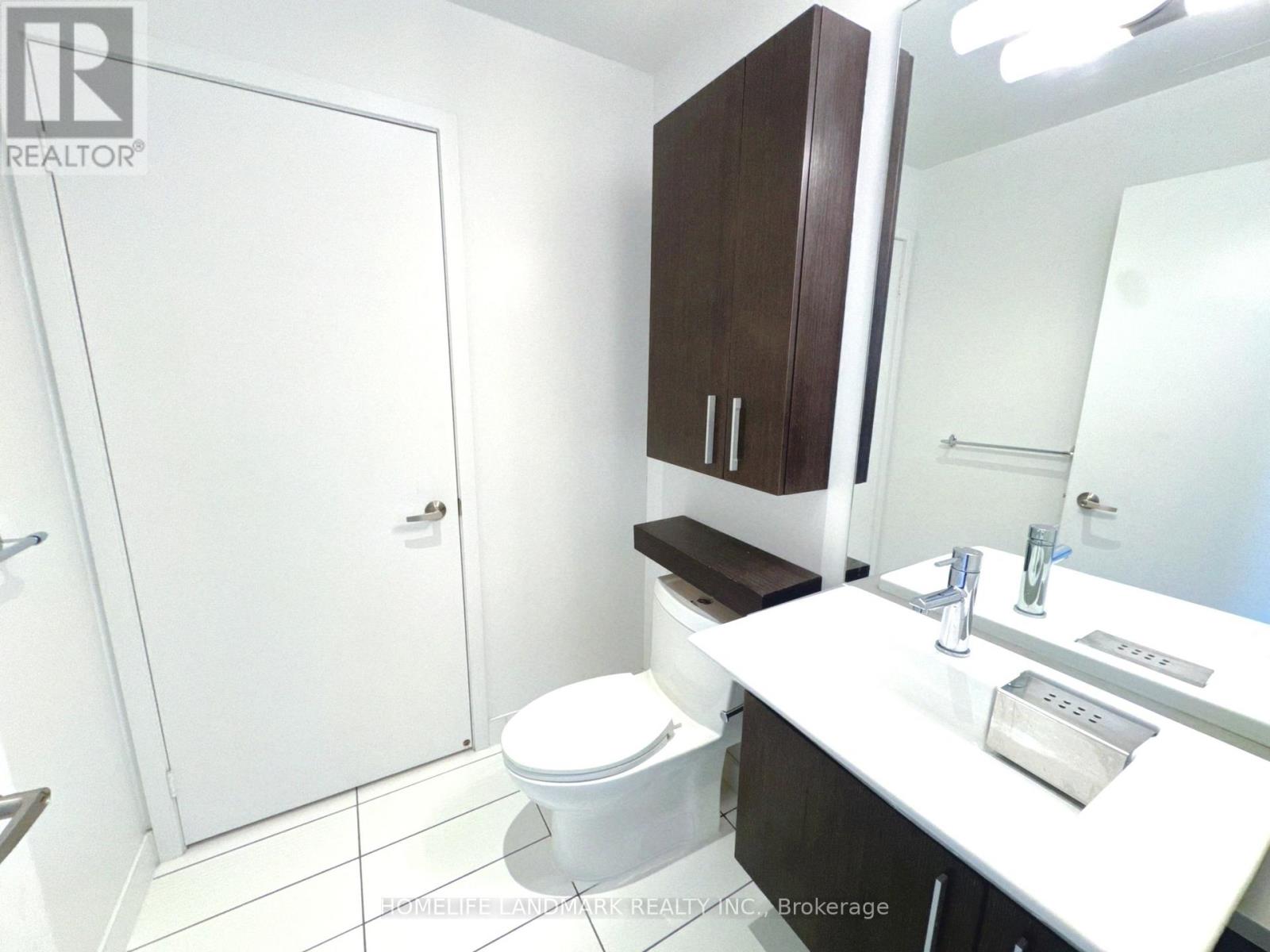 833 - 8 Telegram Mews, Toronto, Ontario  M5V 3Z5 - Photo 6 - C13076916