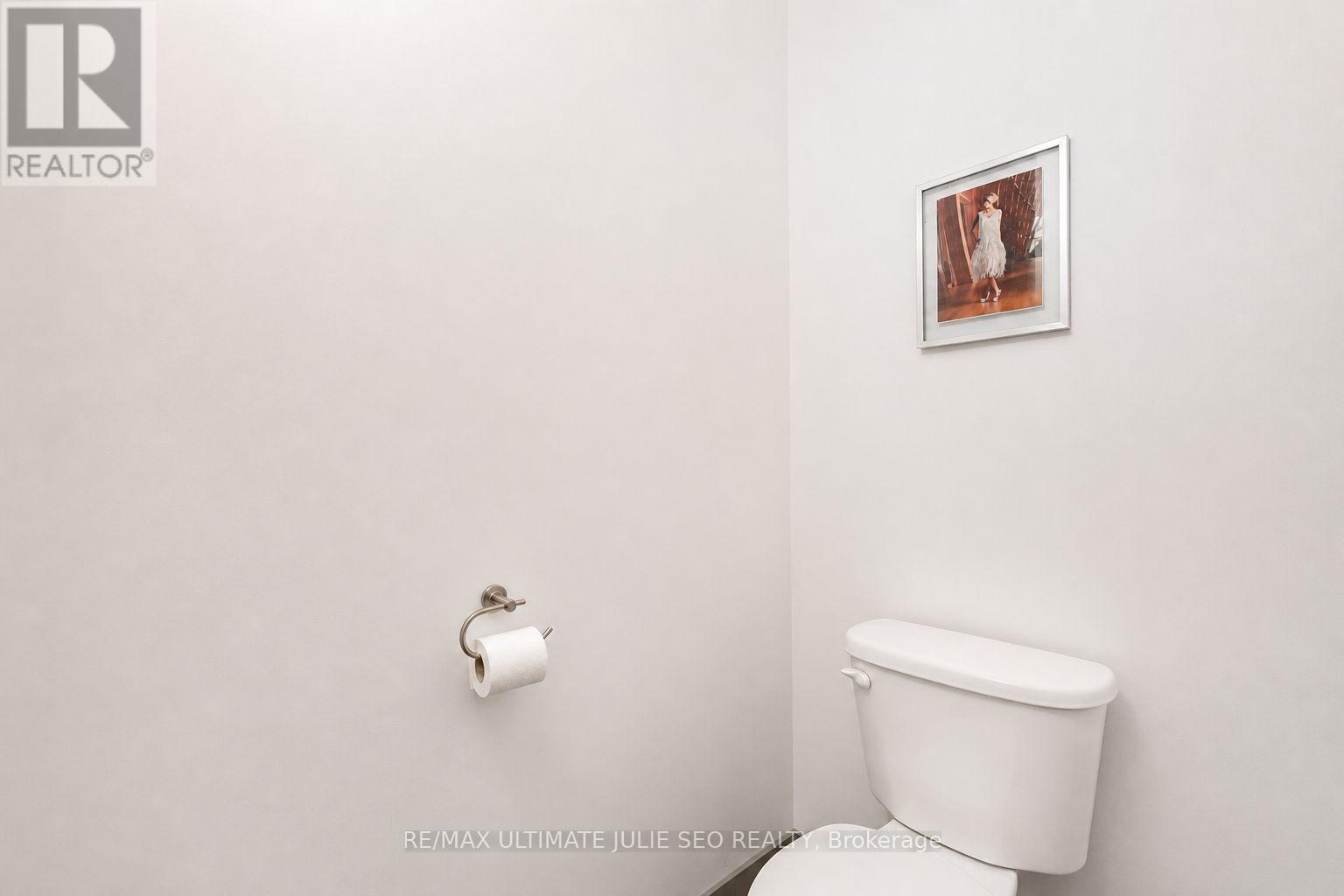 Main Floor - 812 Dundas Street W, Toronto, Ontario  M6J 1V3 - Photo 18 - C13076948