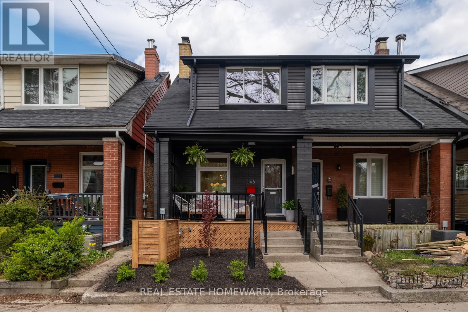 148 Mountjoy Avenue, Toronto, Ontario  M4J 1K2 - Photo 3 - E13076808