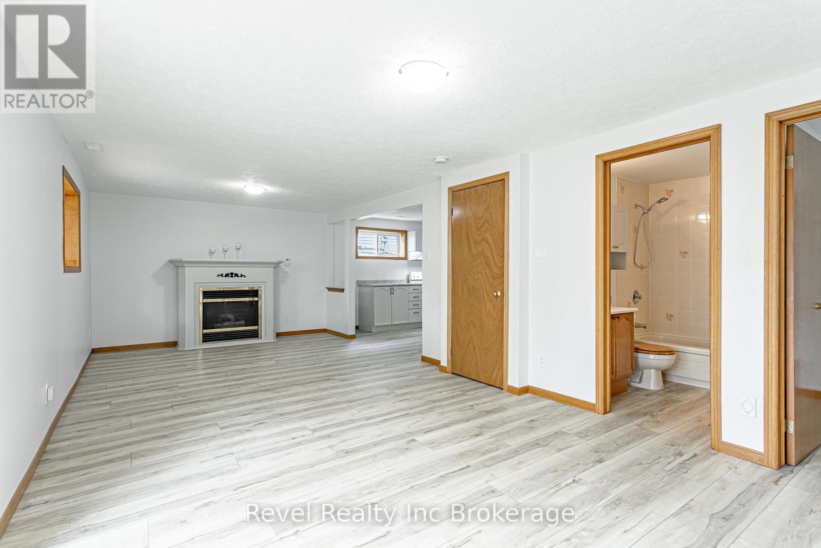 Basement - 165 Clarence Avenue, Ingersoll, Ontario  N5C 3X9 - Photo 2 - X13076844