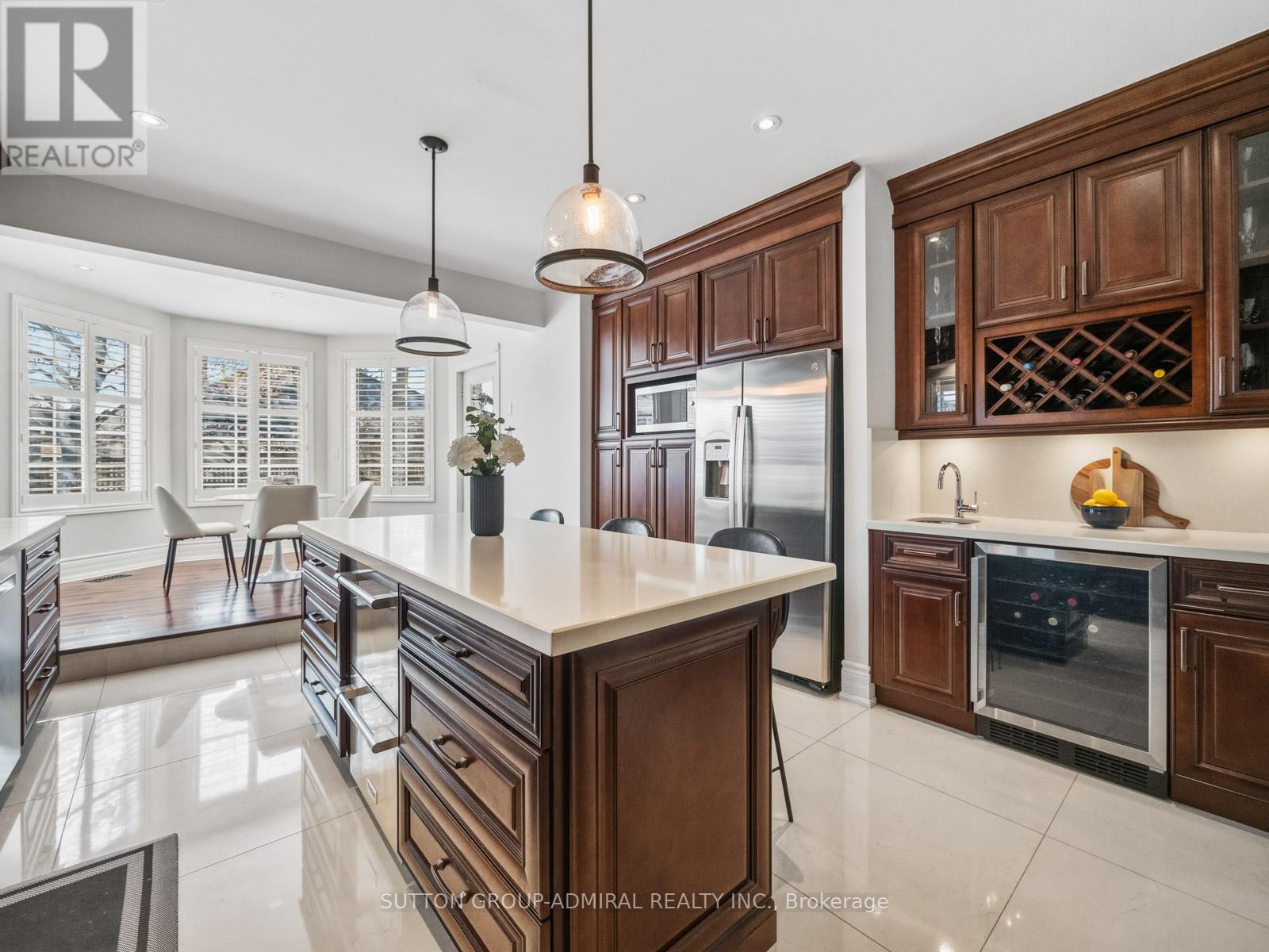 6 Colton Crescent S, Vaughan, Ontario  L4L 3L7 - Photo 17 - N13076880