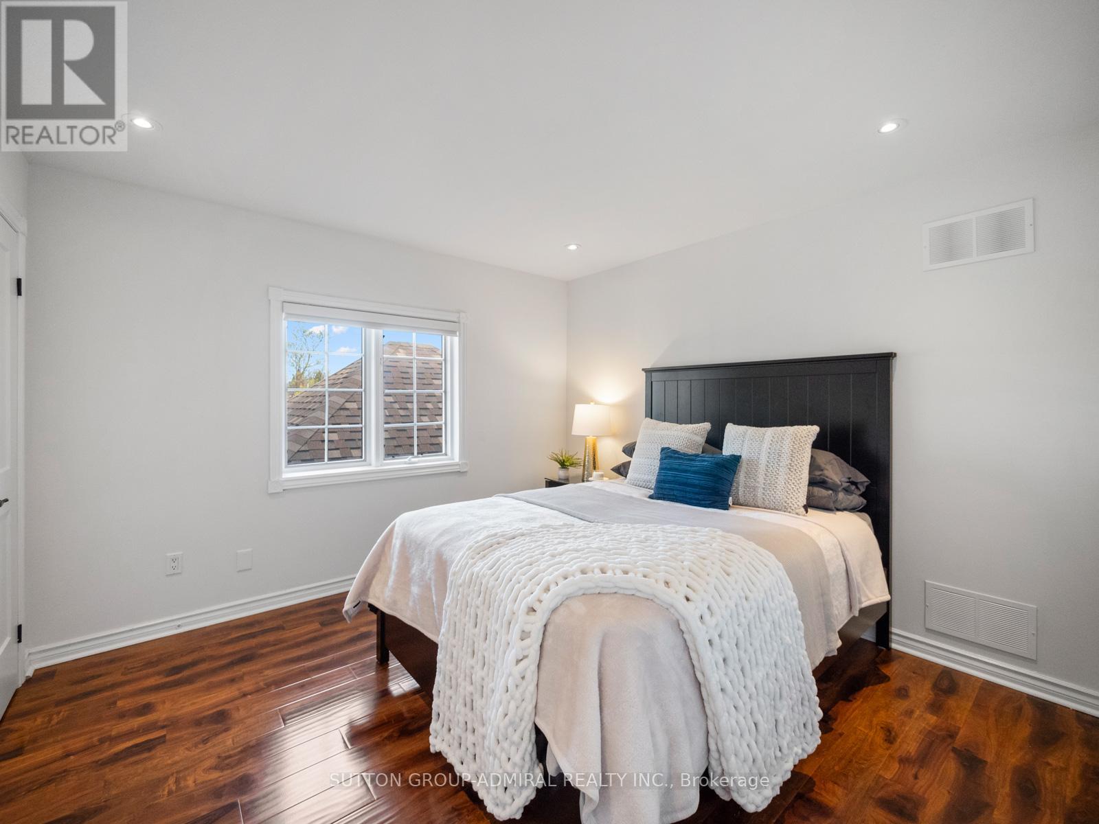 6 Colton Crescent S, Vaughan, Ontario  L4L 3L7 - Photo 30 - N13076880