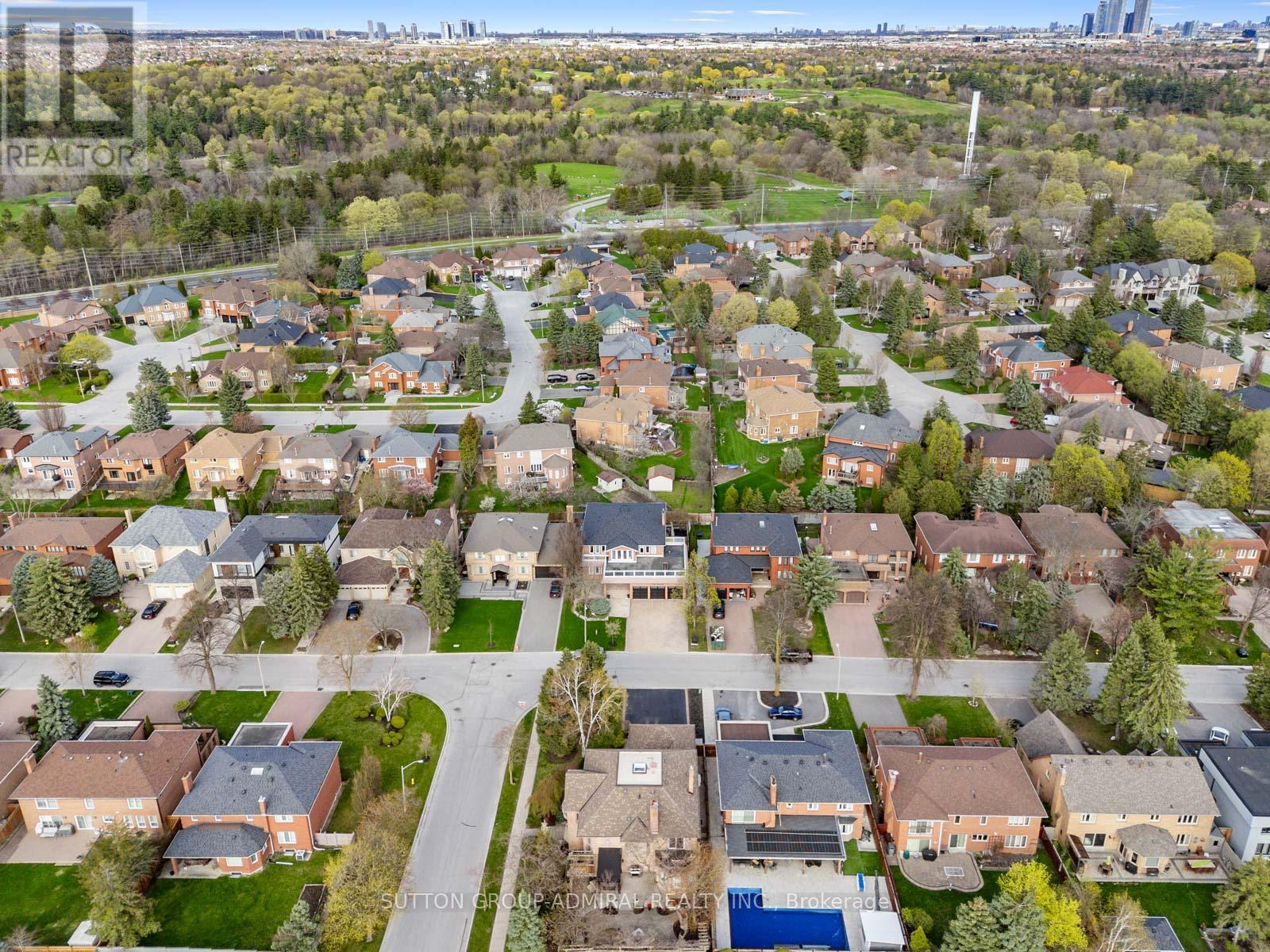 6 Colton Crescent S, Vaughan, Ontario  L4L 3L7 - Photo 49 - N13076880