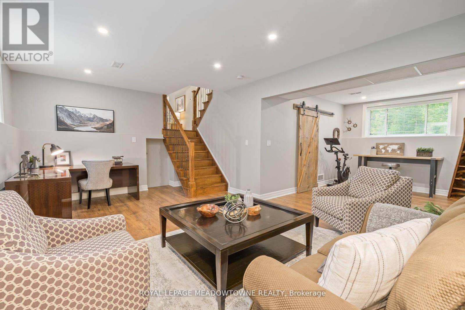 13609 Sixth Line, Halton Hills, Ontario  L0P 1H0 - Photo 30 - W12979508