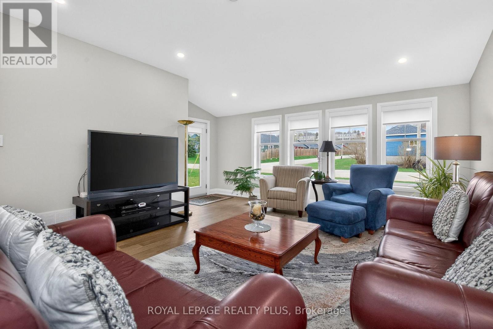 5 Quarry Road, Penetanguishene, Ontario  L9M 0W6 - Photo 19 - S13076914