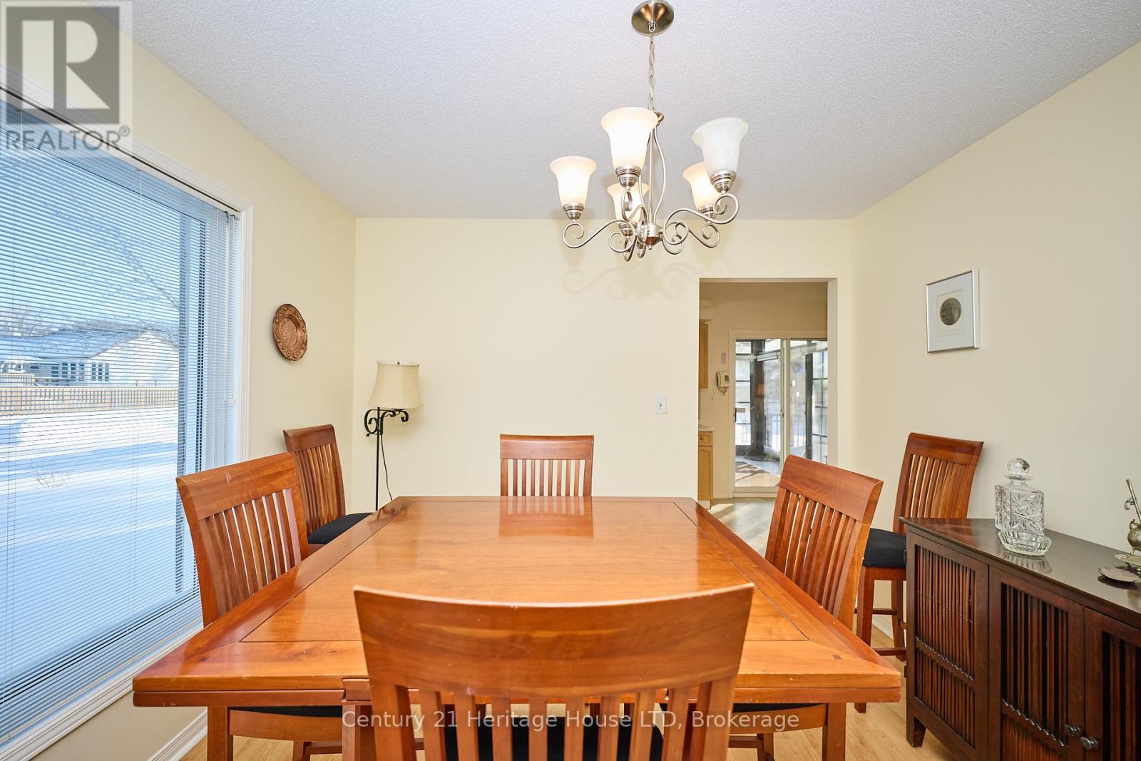 3722 Sussex Lane, Fort Erie, Ontario  L0S 1S0 - Photo 13 - X12730892
