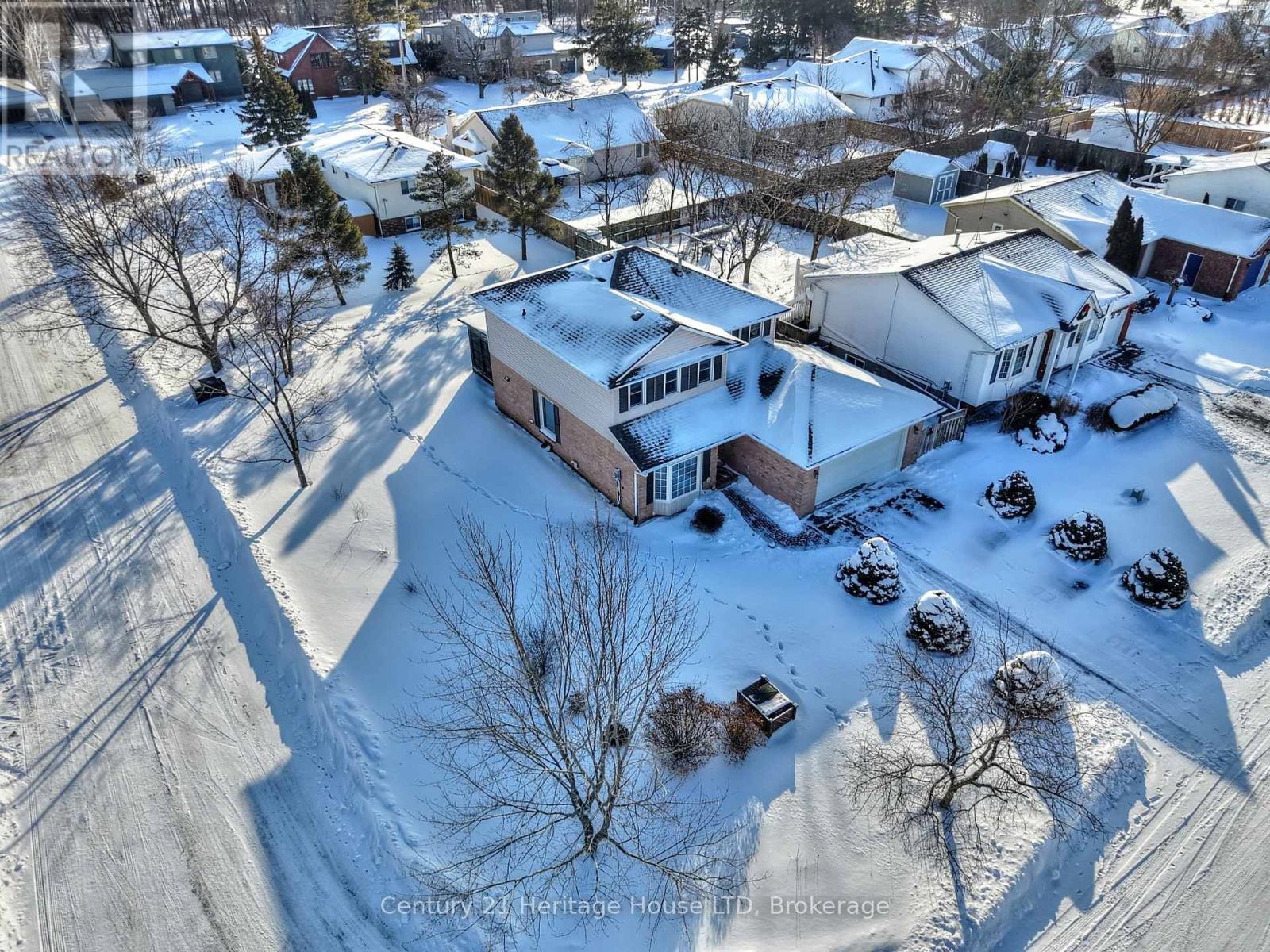 3722 Sussex Lane, Fort Erie, Ontario  L0S 1S0 - Photo 38 - X12730892