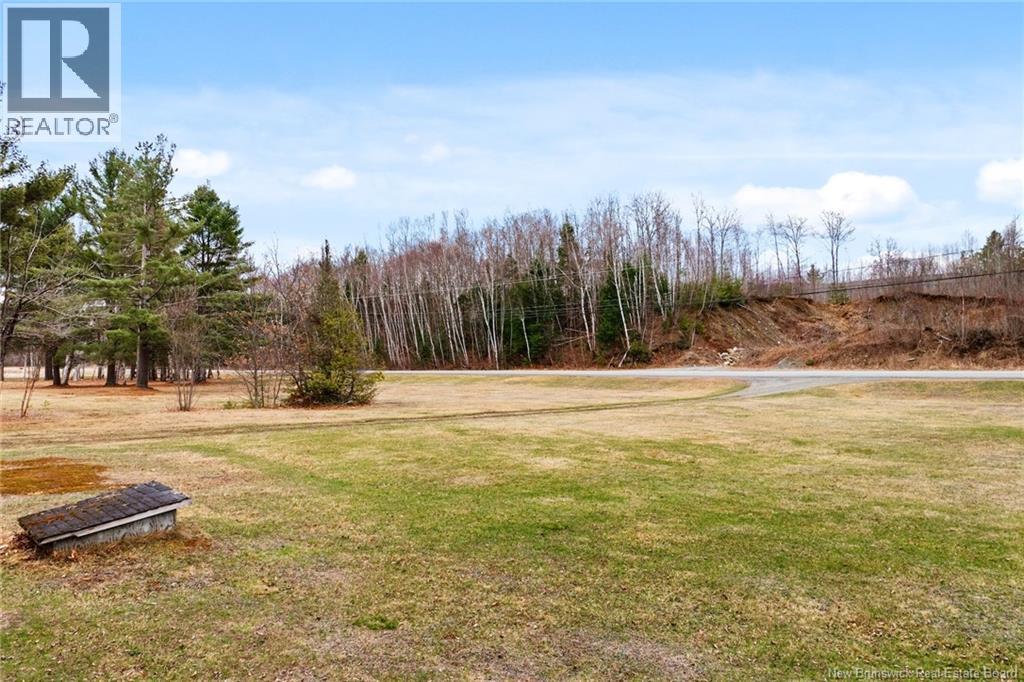 1832 Route 105, Southampton, New Brunswick  E6G 1M6 - Photo 10 - NB135221