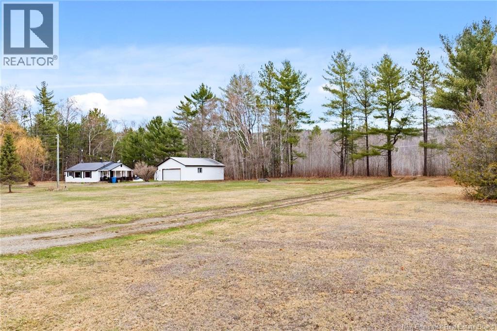 1832 Route 105, Southampton, New Brunswick  E6G 1M6 - Photo 7 - NB135221