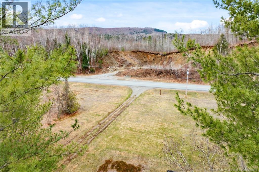 1832 Route 105, Southampton, New Brunswick  E6G 1M6 - Photo 12 - NB135221