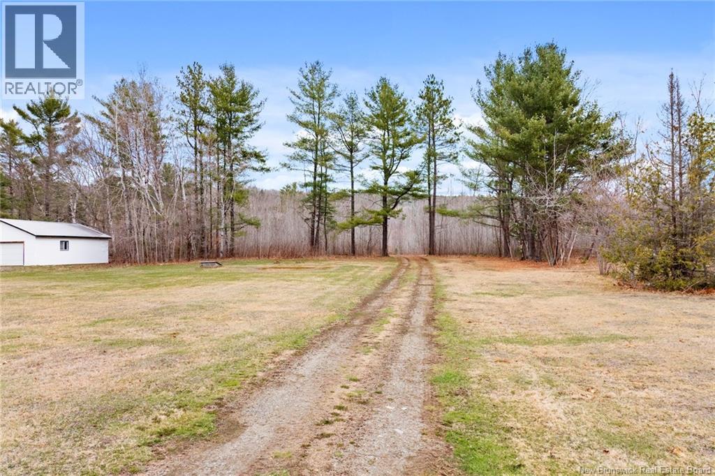 1832 Route 105, Southampton, New Brunswick  E6G 1M6 - Photo 6 - NB135221